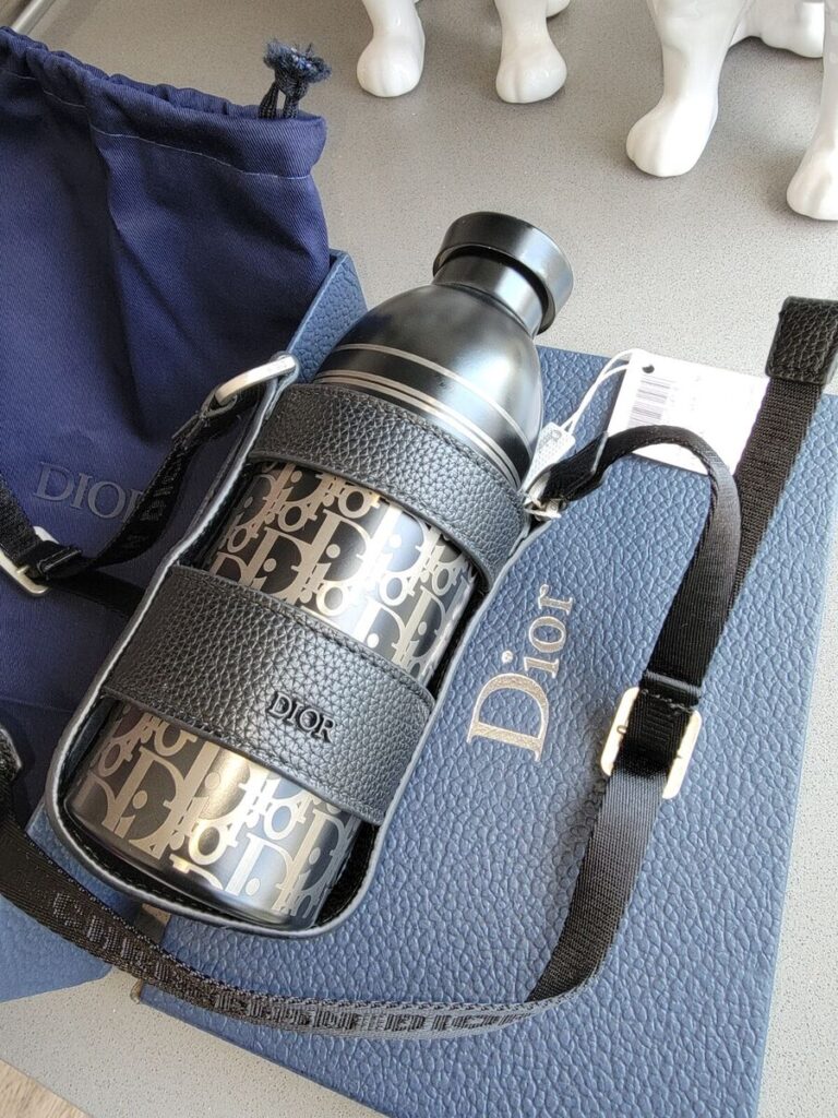 dior water bottle